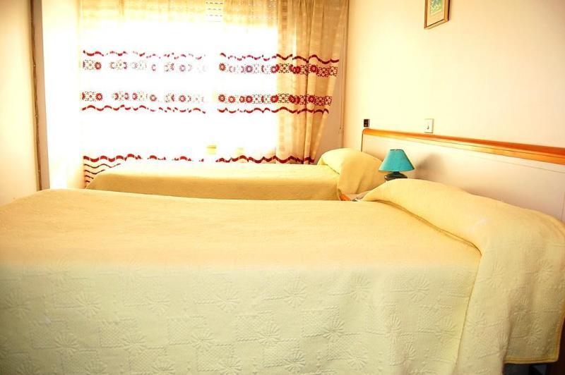 Hotel Cristal 1 Ла-Корунья Номер фото